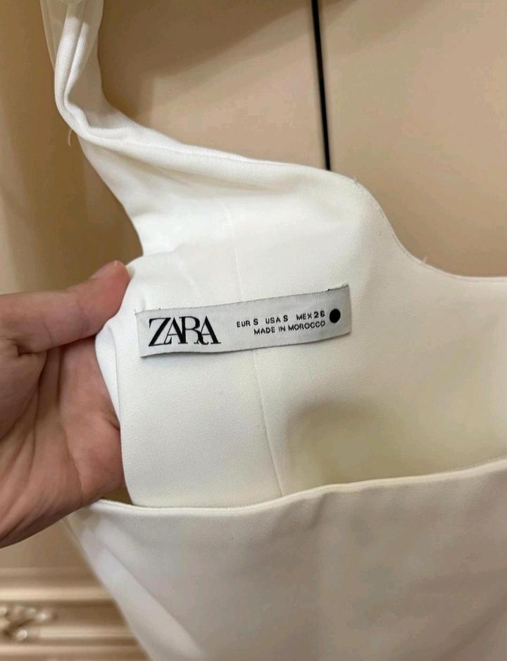 Платье Zara S