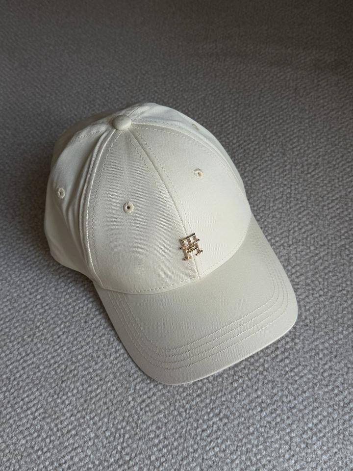 Кепка Tommy Hilfiger
