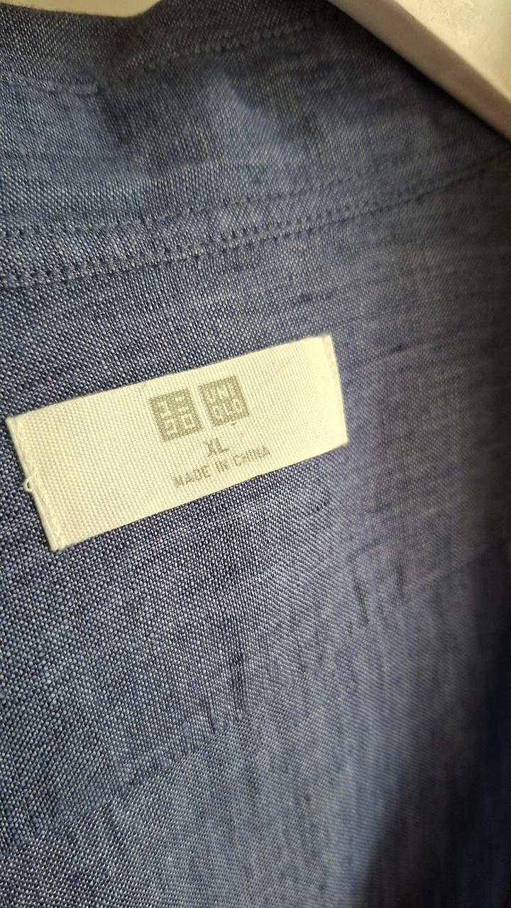 Льняная рубашка от Uniqlo