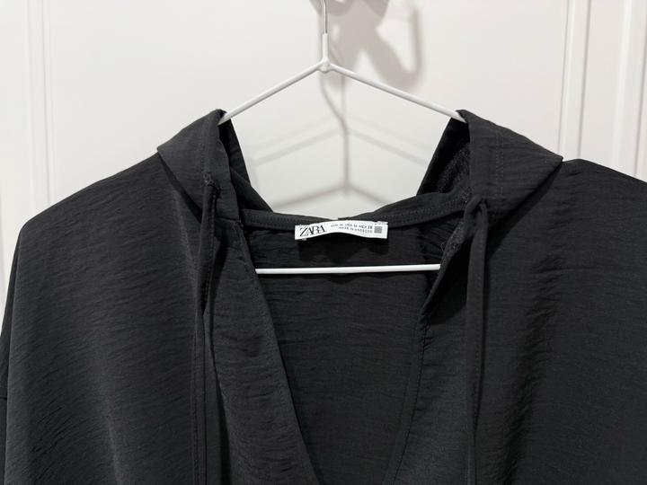 черный топ от Zara