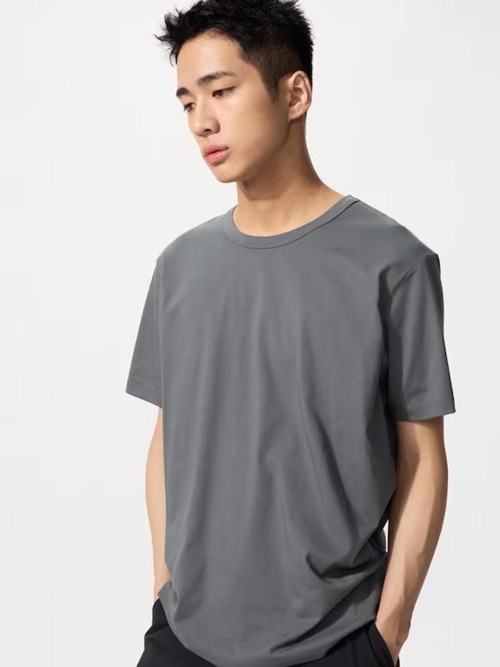 Мужские футболки Uniqlo