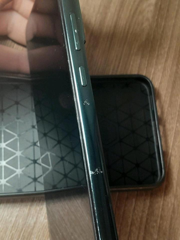 Продам Samsung s22 5g