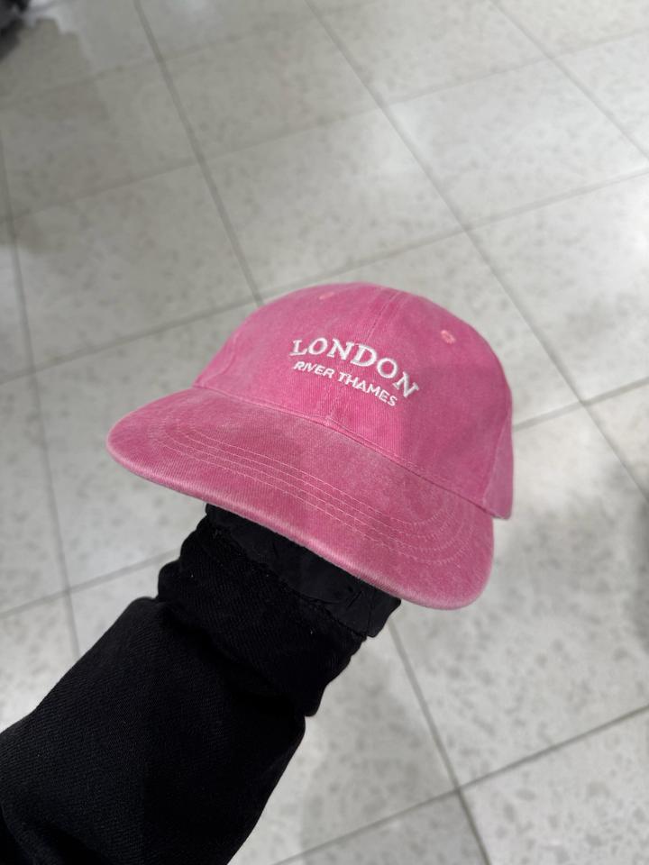 Кепка новая