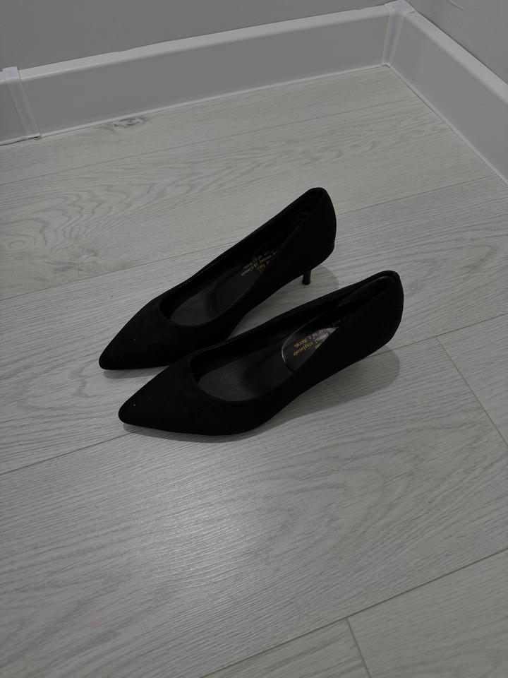 Продам обувь