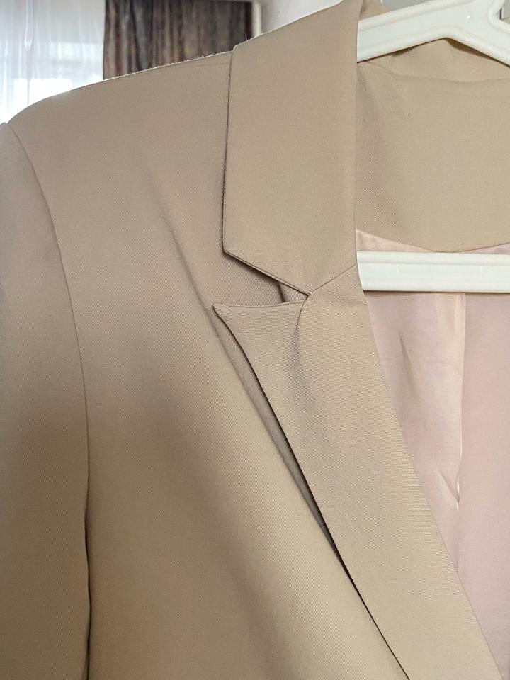 Пиджак на завязке