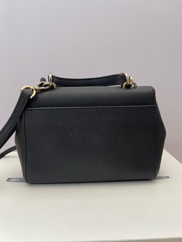 Сумка кроссбади Michael Kors