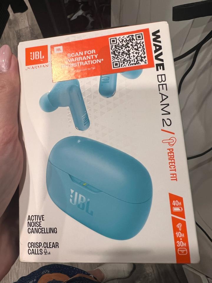 Наушники беспроводные JBL новые