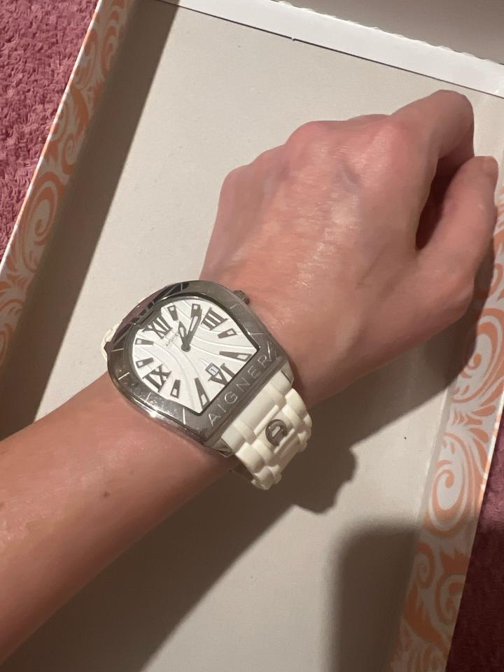 Часы унисекс Aigner
