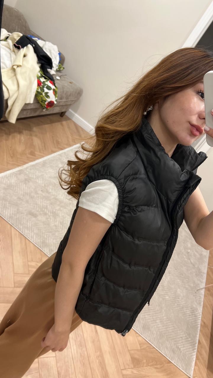 Безрукавка зара