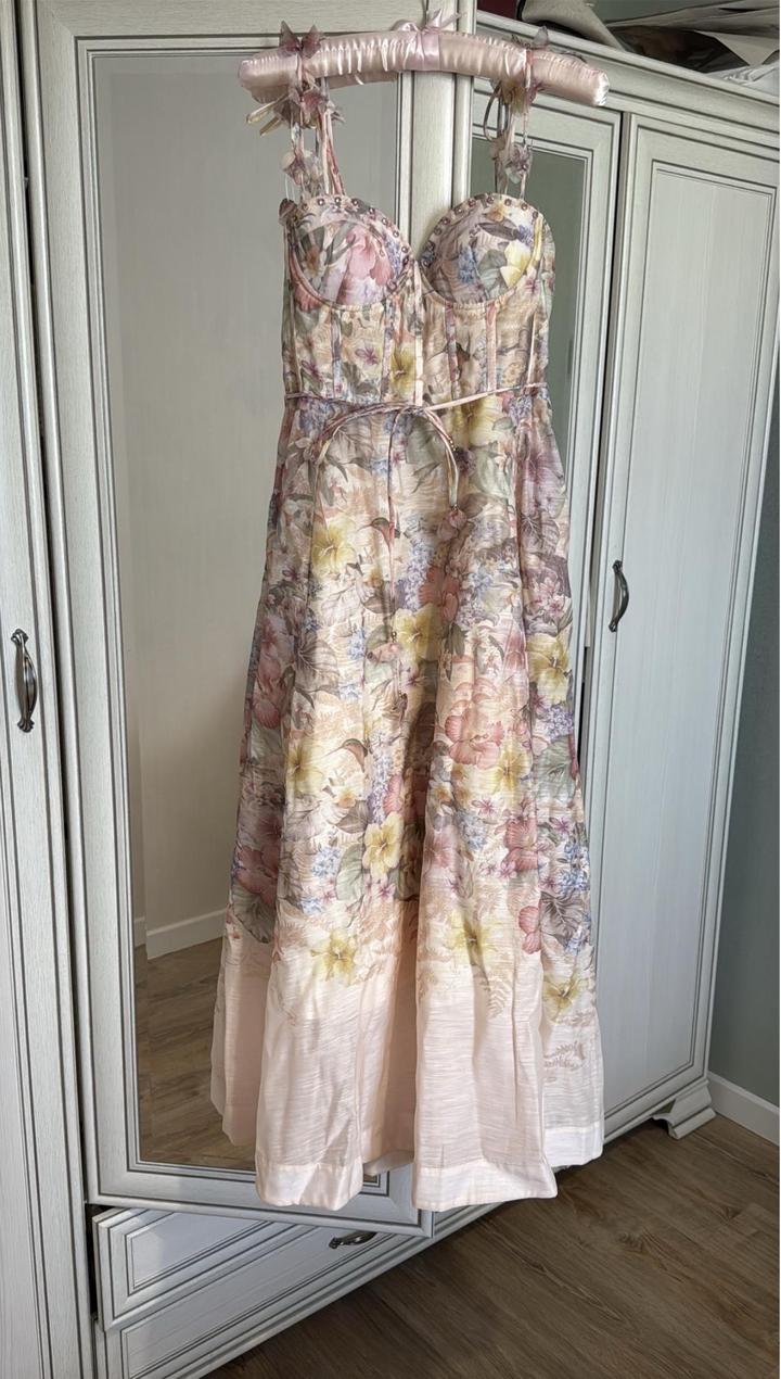 Цветочное платье Zimmermann 🌸