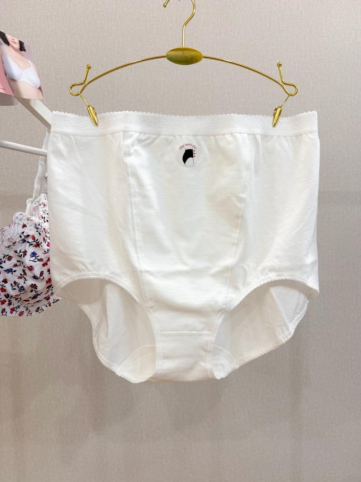 Трусики, Франция