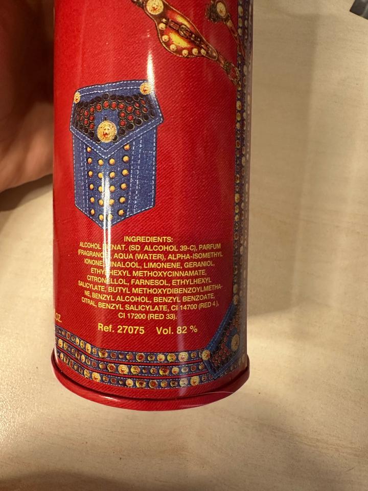 Парфюм Versace red jeans