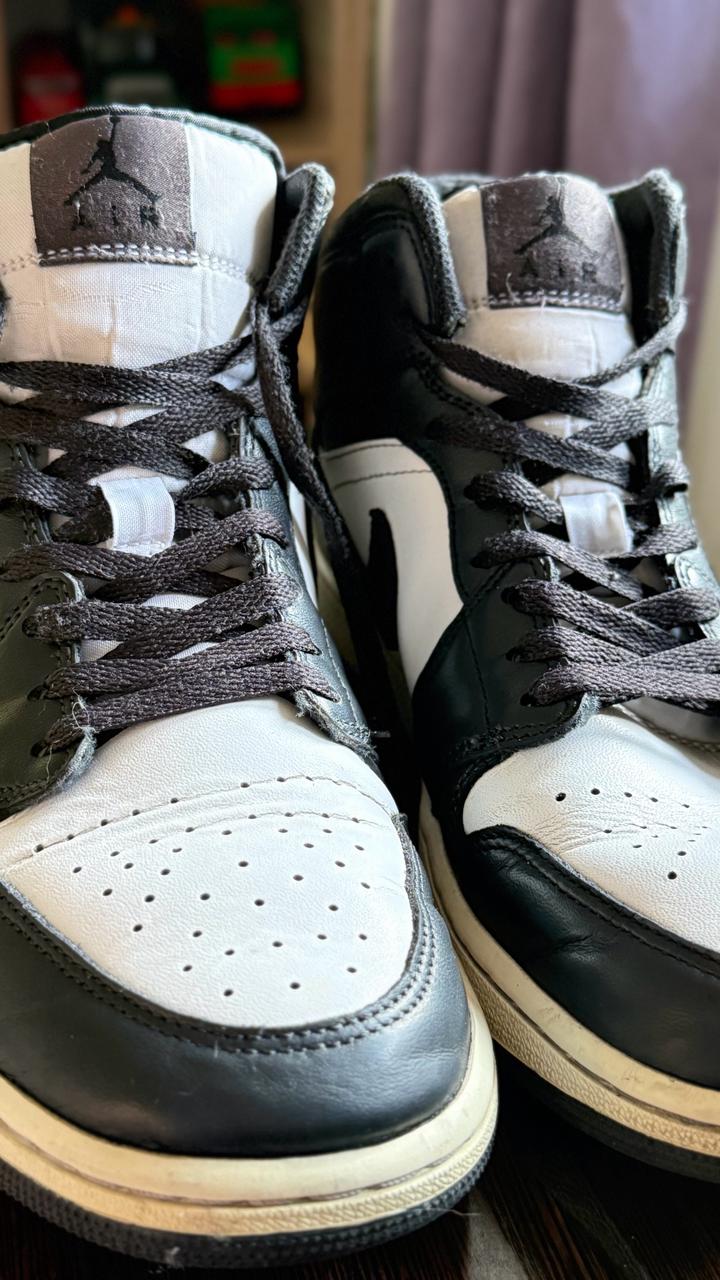 Кроссовки Nike Air Jordan черно белые