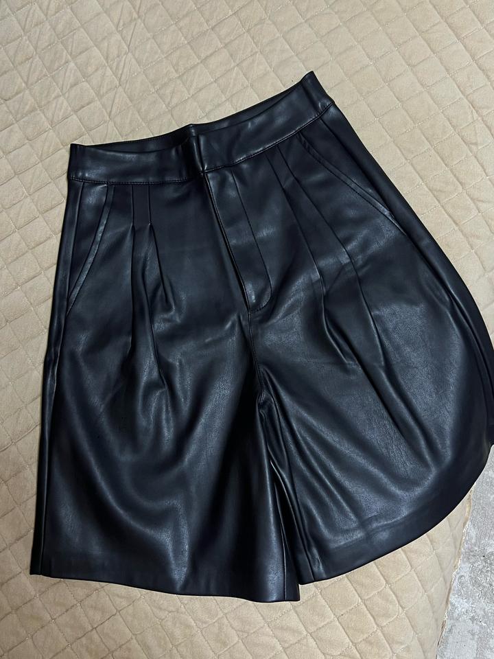 Бермуды Ostin