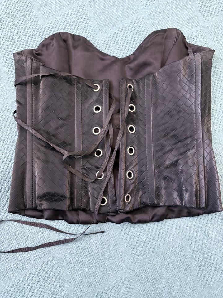 Черный кожаный корсет Sveta Aleksandrova