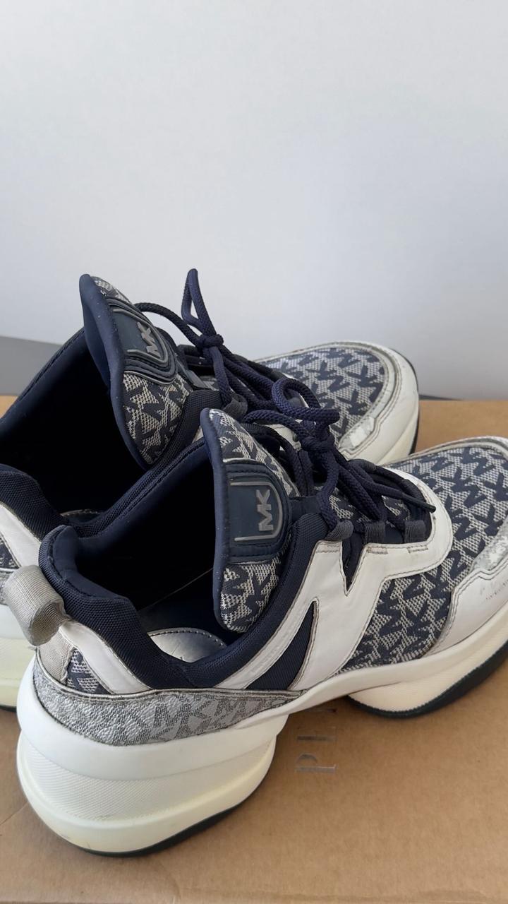 Кроссовки Michael kors