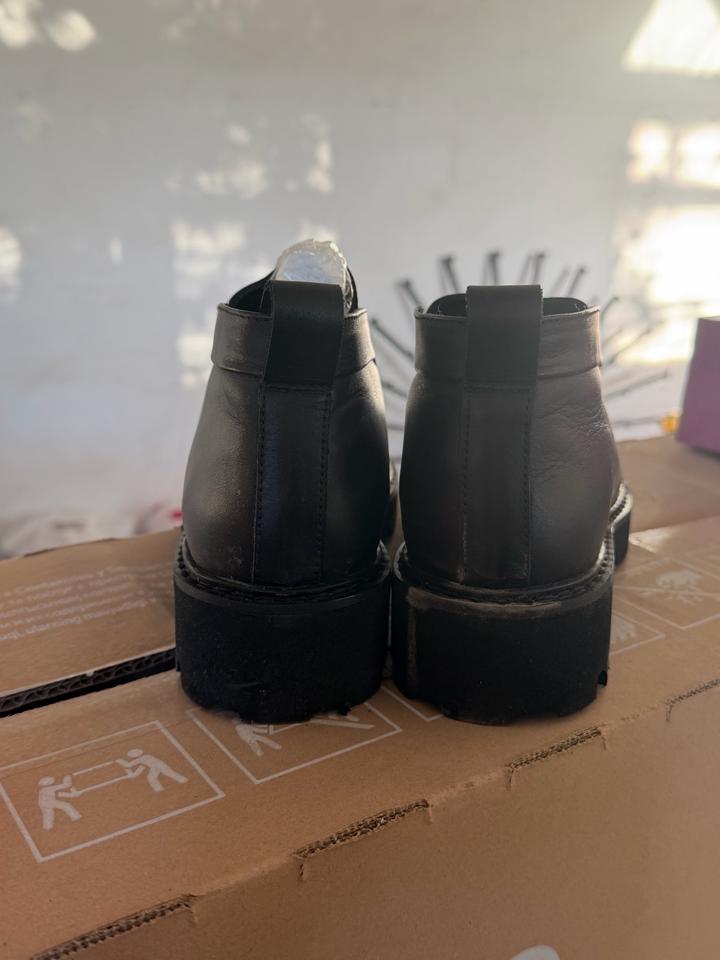 Зимние ботинки