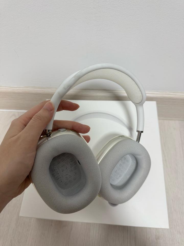 AirPods Max
