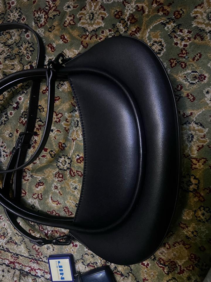 Сумка Charles&Keith