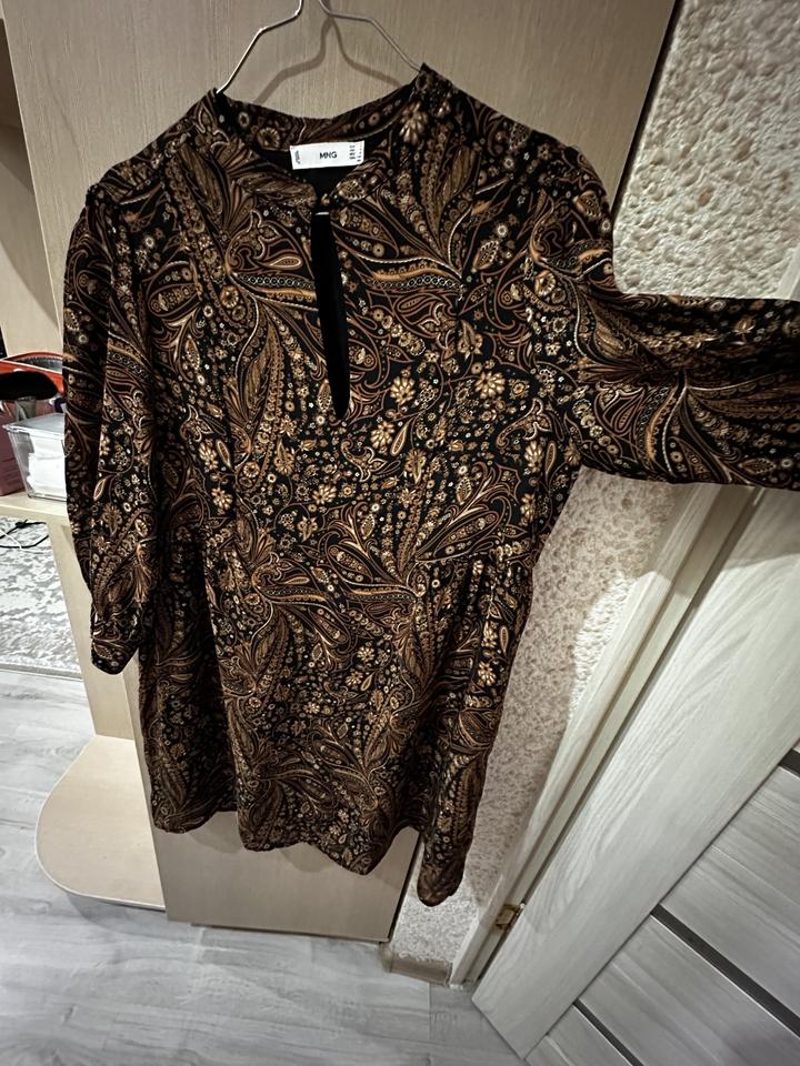 Платье манго