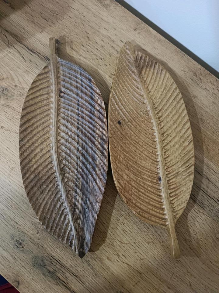 Поднос-тарелка в виде листа, декор