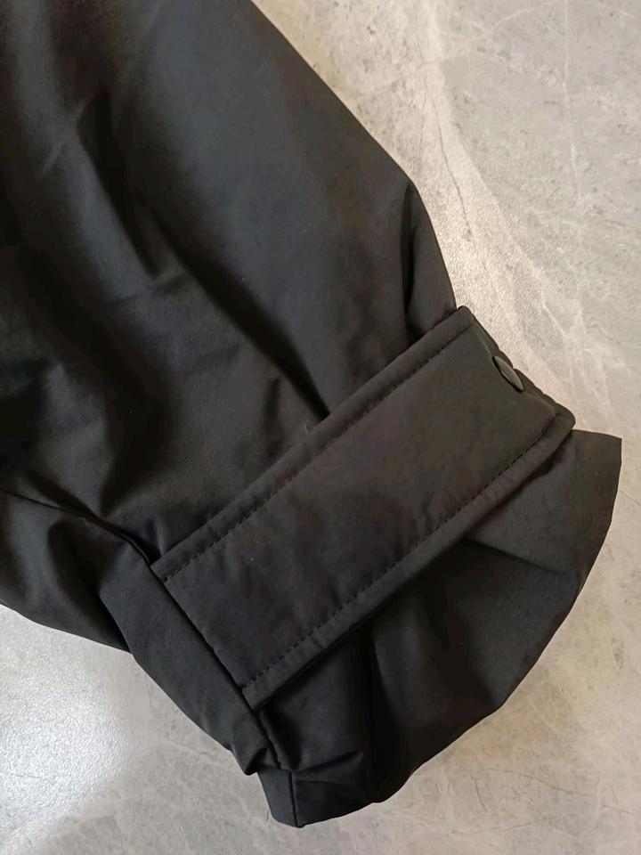Куртка Uniqlo оригинал, размер М/L