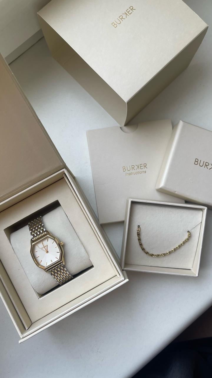 Элегантные женские часы + браслет в комплекте (подарочный набор)