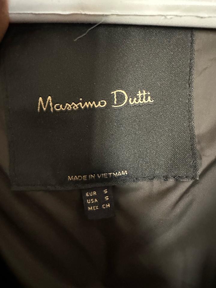 Пуховик от Massimo Dutti