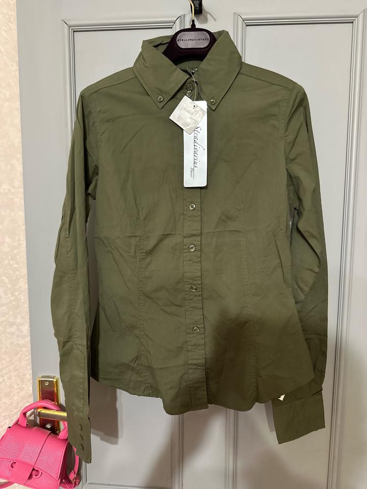 Рубашка Stradivarius Basic цвета хаки