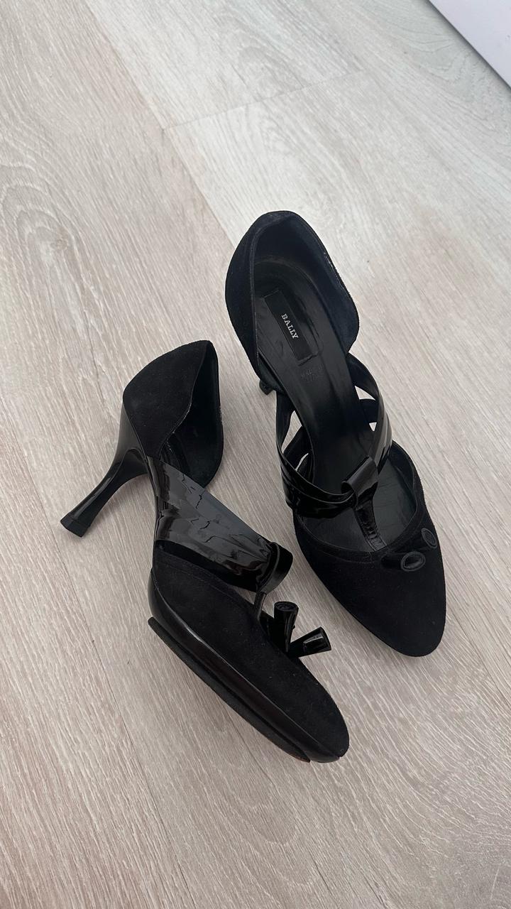 Черные туфли Bally