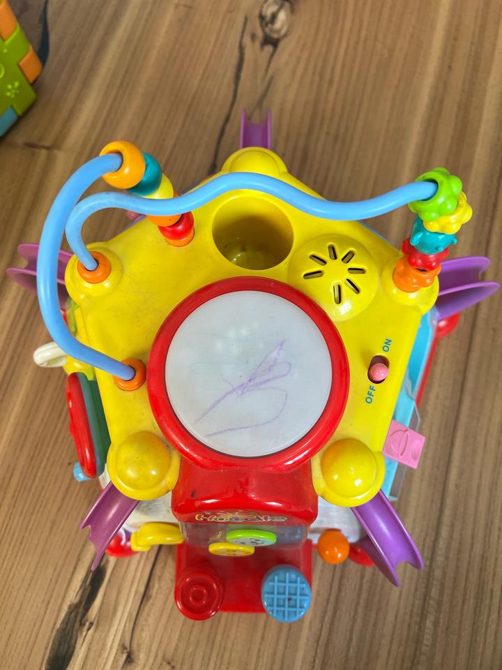 Детские игрушки