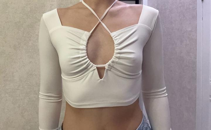 Топ на завязках для девушек с формами