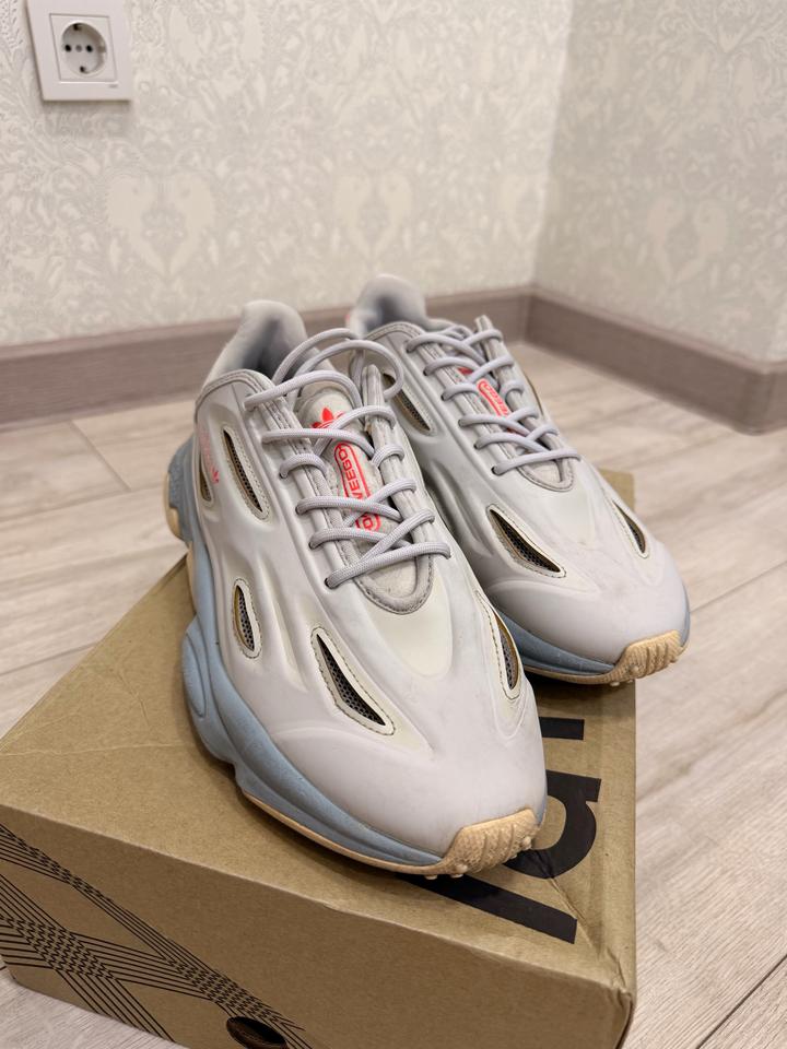 Adidas ozweego celox