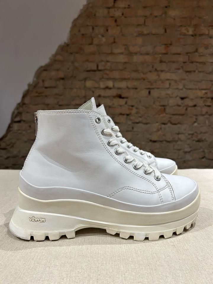Kazuyuki Kumagai Attachment Micro-Coating High-Top Sneakers