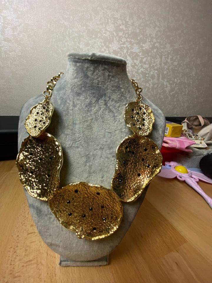 Колье бижутерия