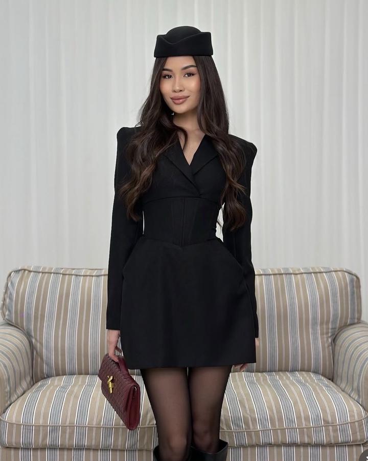 Черное платье