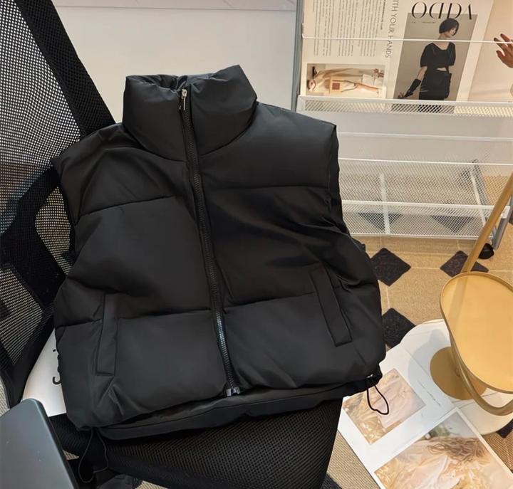 Безрукавки укороченные