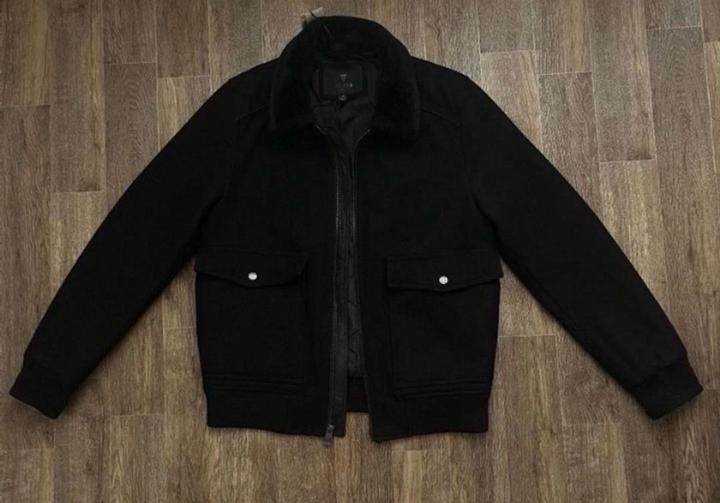 Guess Jeans оригинал демисезон S