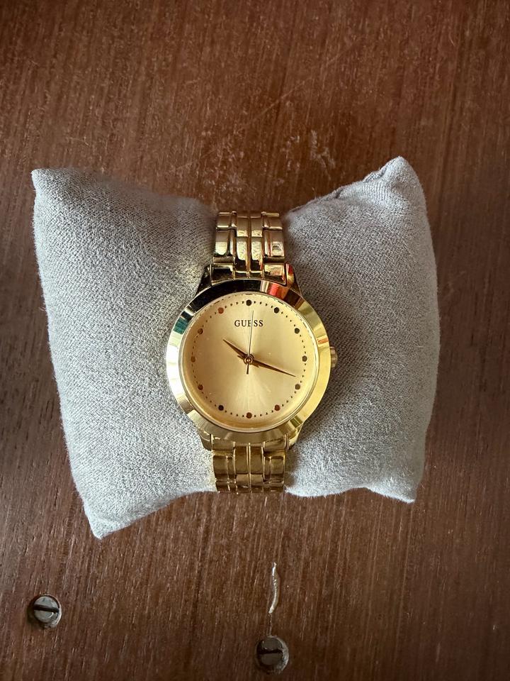 Женские часы GUESS, оригинал