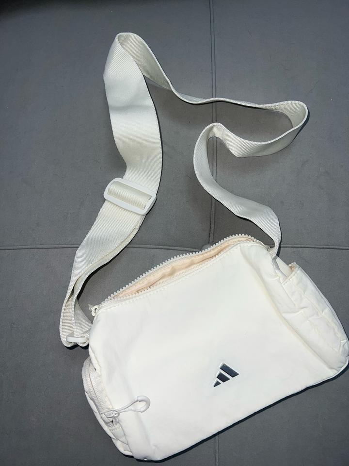 Adidas сумка crossbody новая