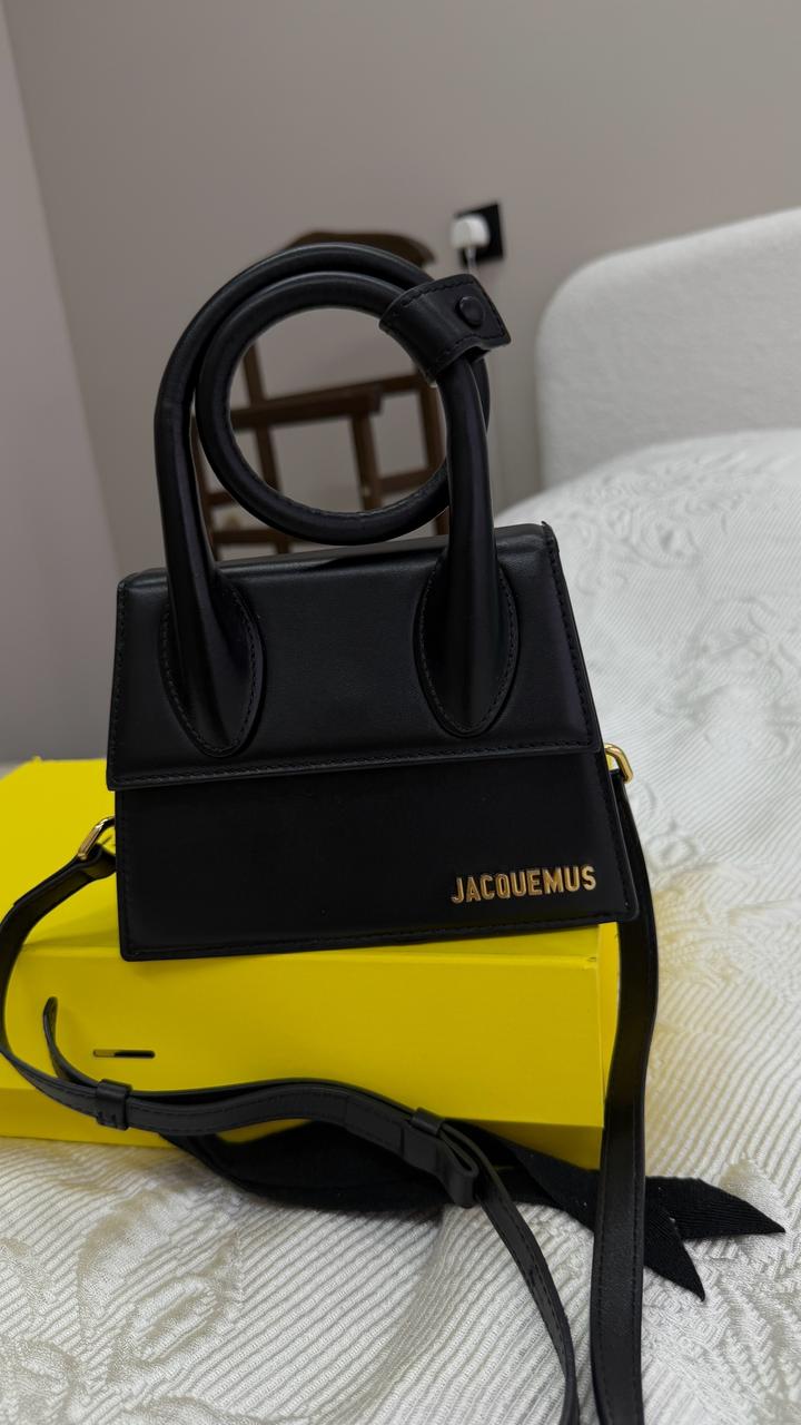 Сумка Jacquemus мини оригинал с ремешком