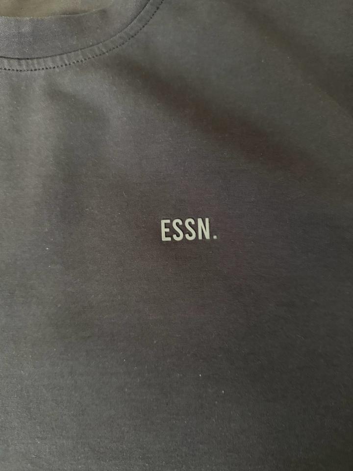 Коричневый свитшот