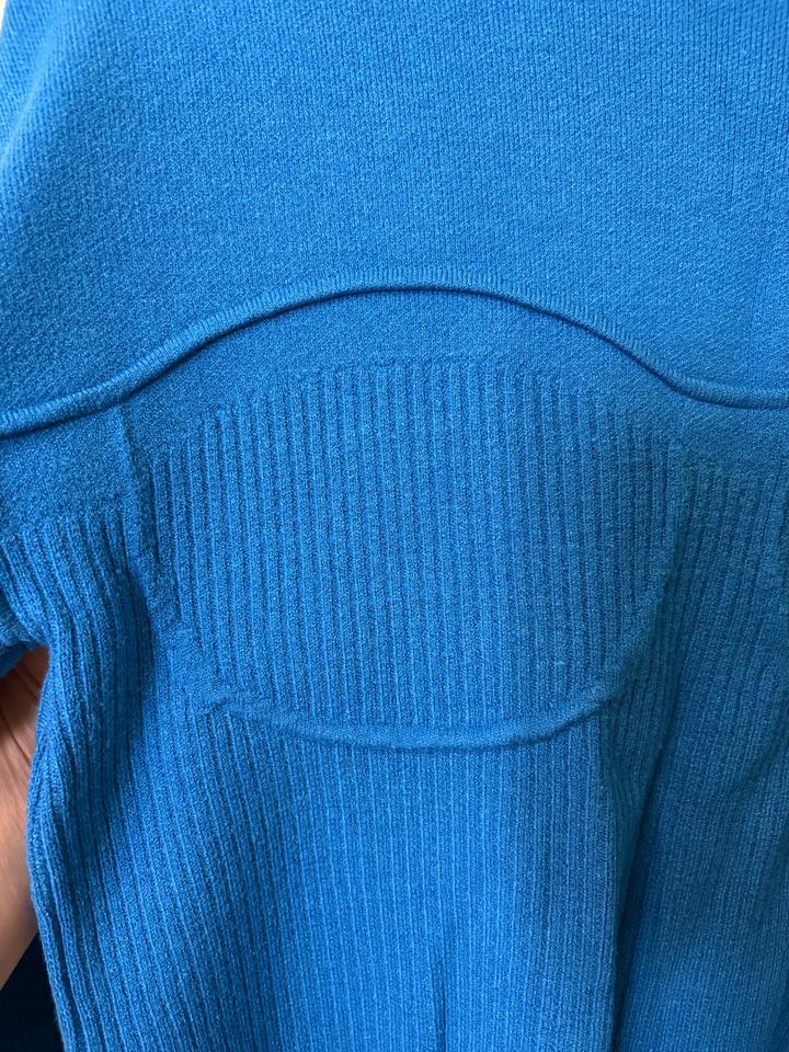 Кофта манго