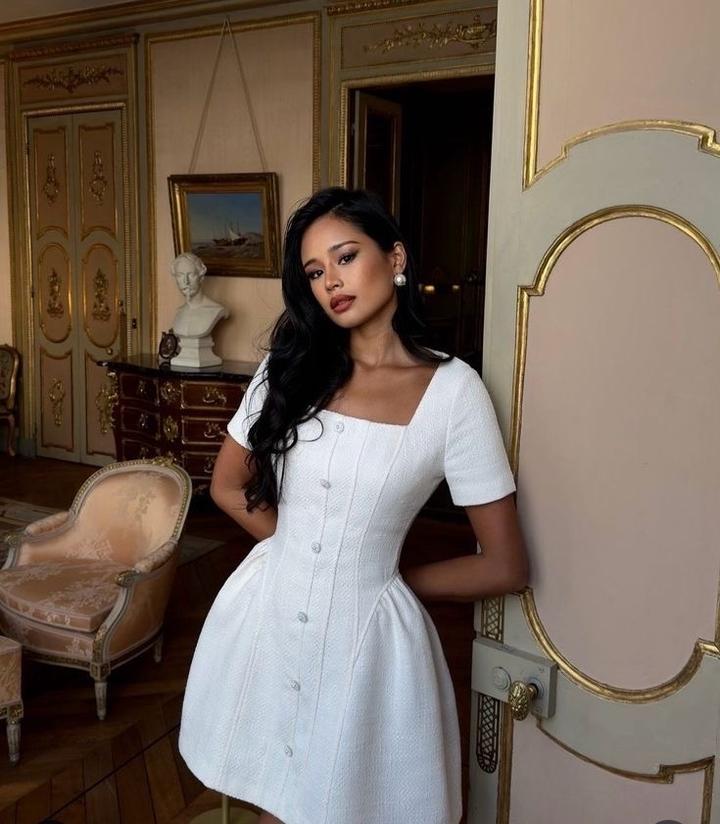 Молочное платье Lichi