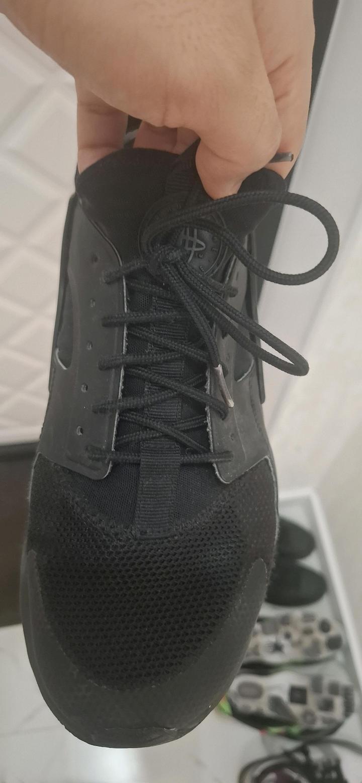 Кроссовки Nike