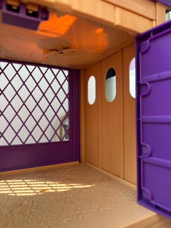 Игрушка. Домик для питомца