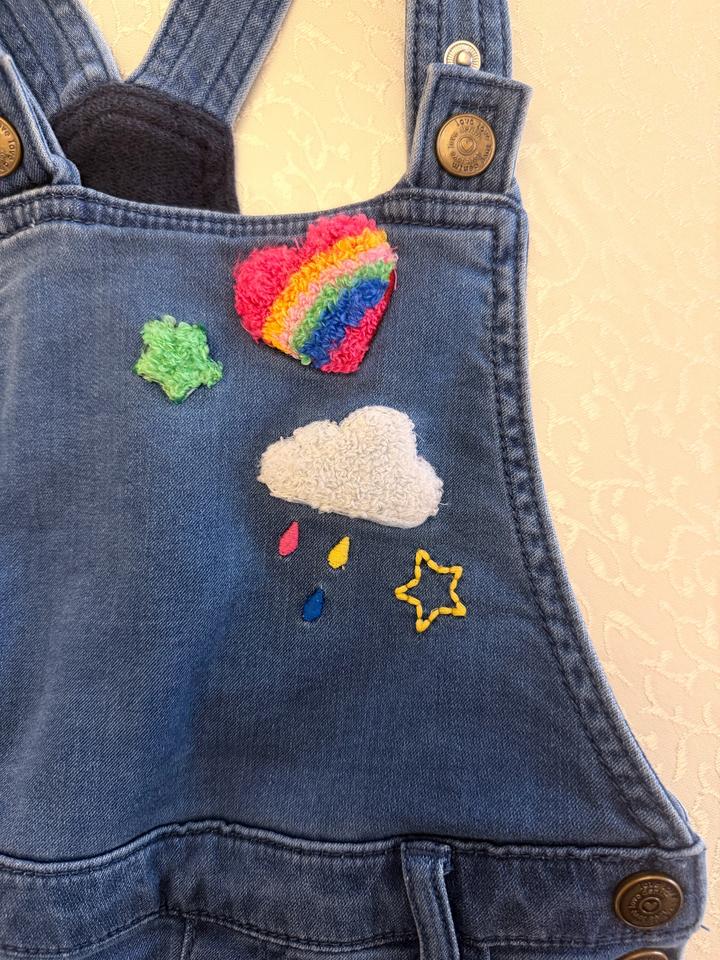Джинсовый комбинезон для девочки mothercare