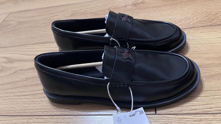 Zara Лоферы новые с биркой