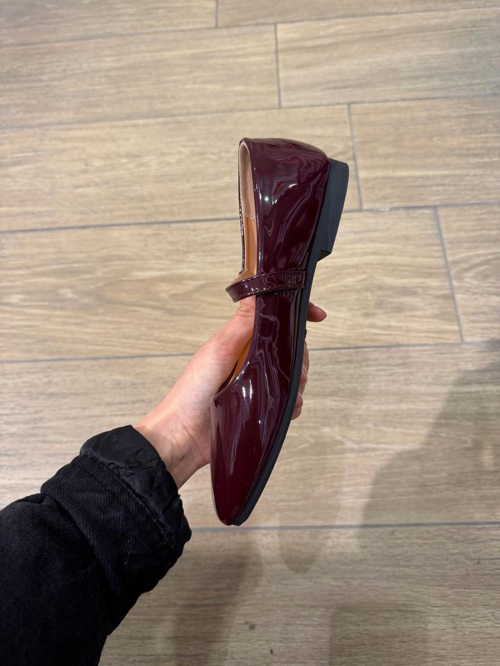 Женские балетки новые