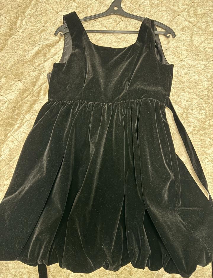 Продам шикарное платье